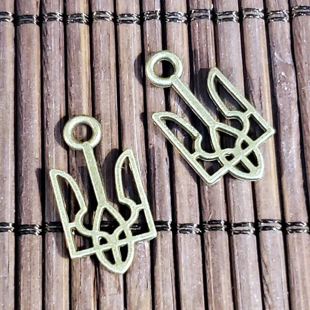 Bronze Ukraine National Emblem Ukrainian Symbol 18x9mm Charms Pendants 10 pcs